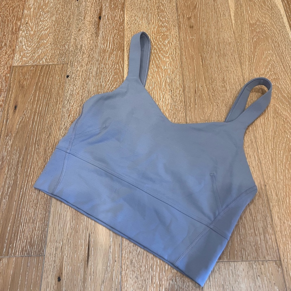 lululemon Sports Bra, LIKE NEW CONDITION